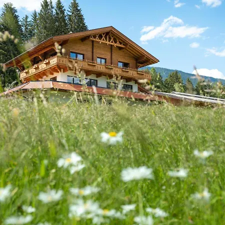 Appartements Bichl ,Haus Ausblick Wenns Exterior photo